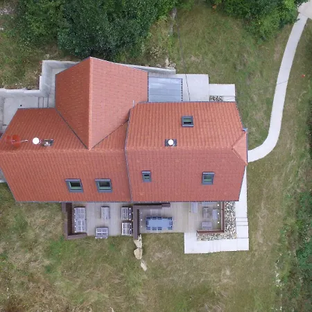 Chalet Stunning Nestled In The Vosges National Park Linthal